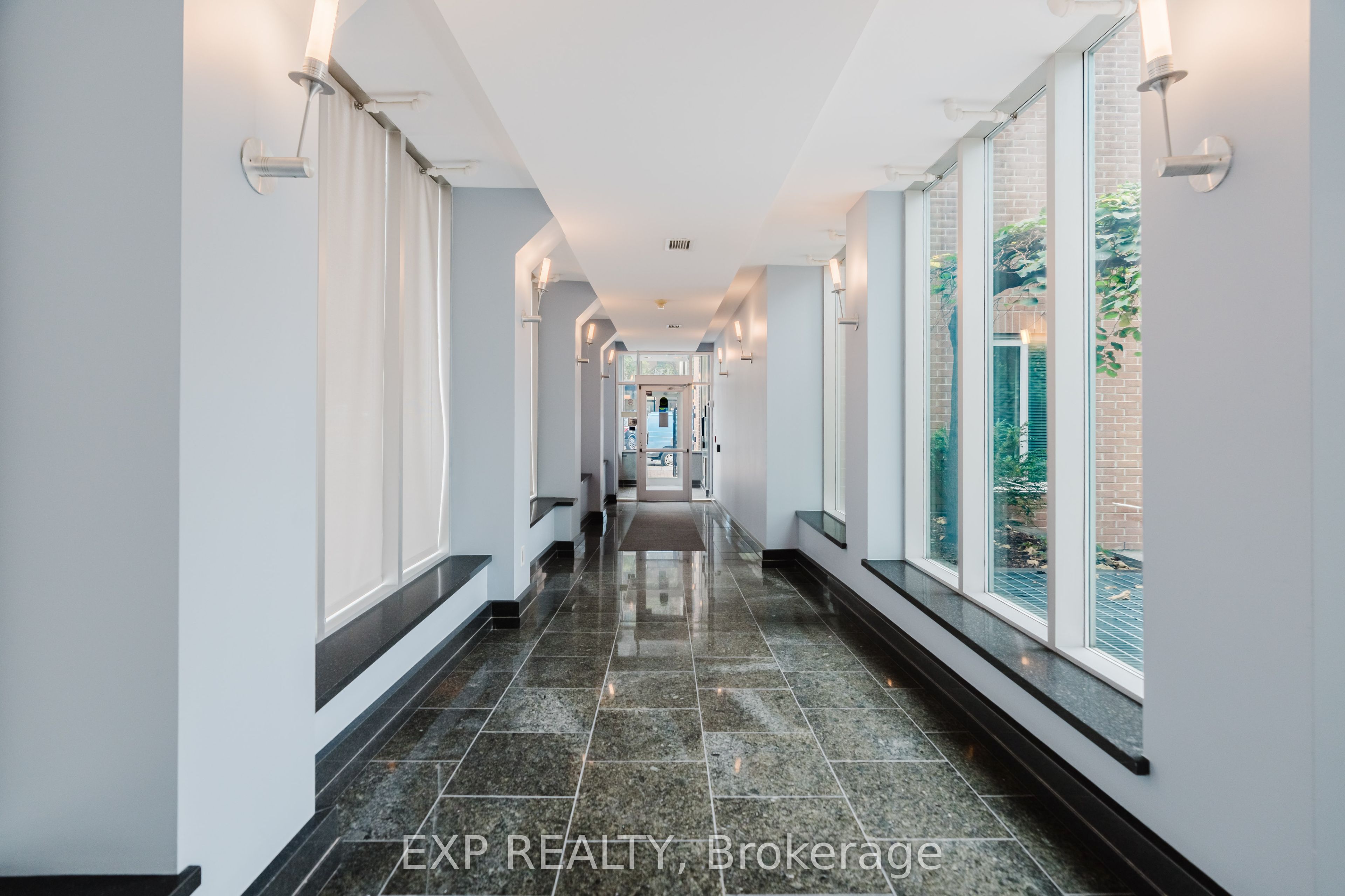 Unit 502 - 134 York Street, Ottawa 3