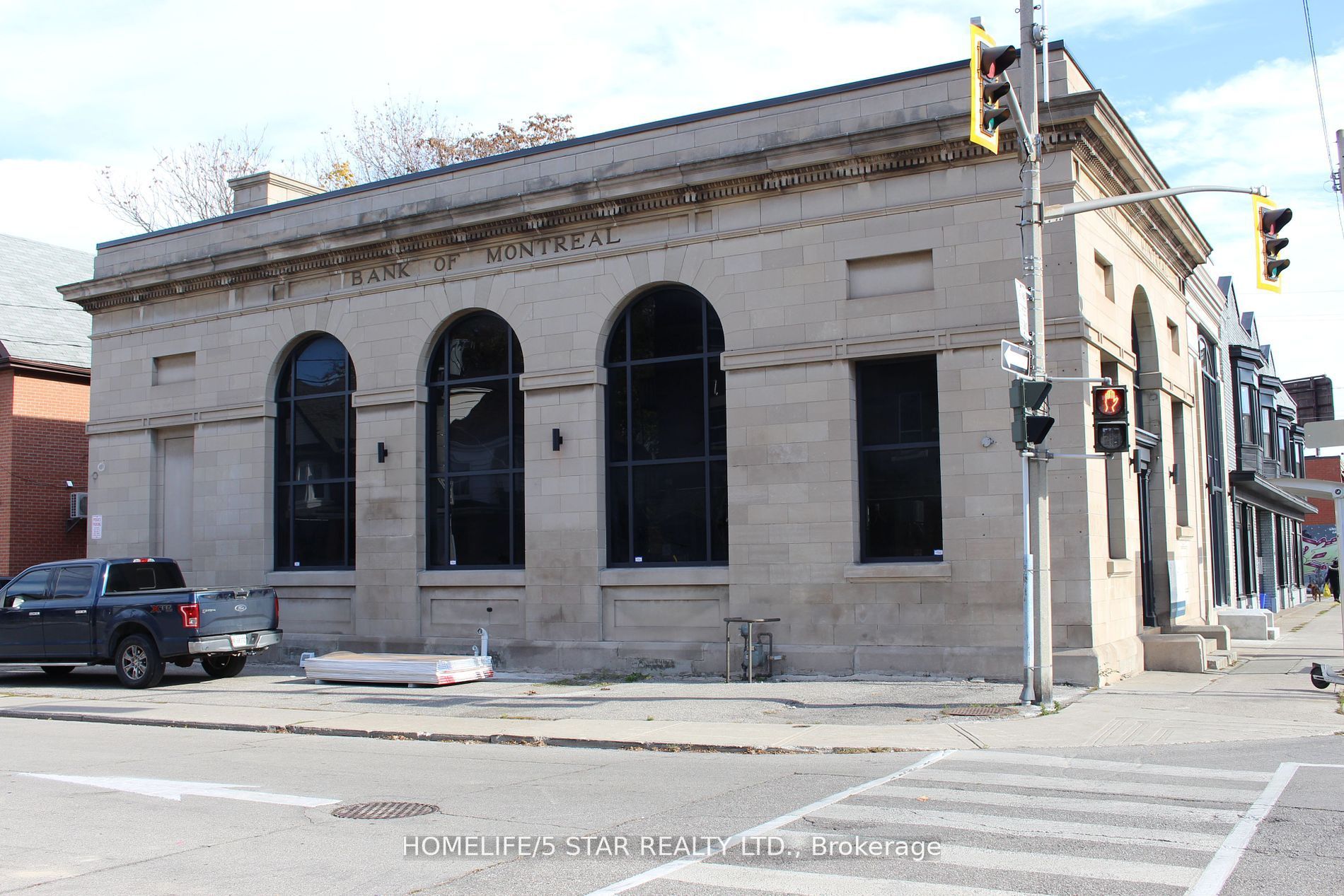 Unit 105 - 837 King Street E, Hamilton 2