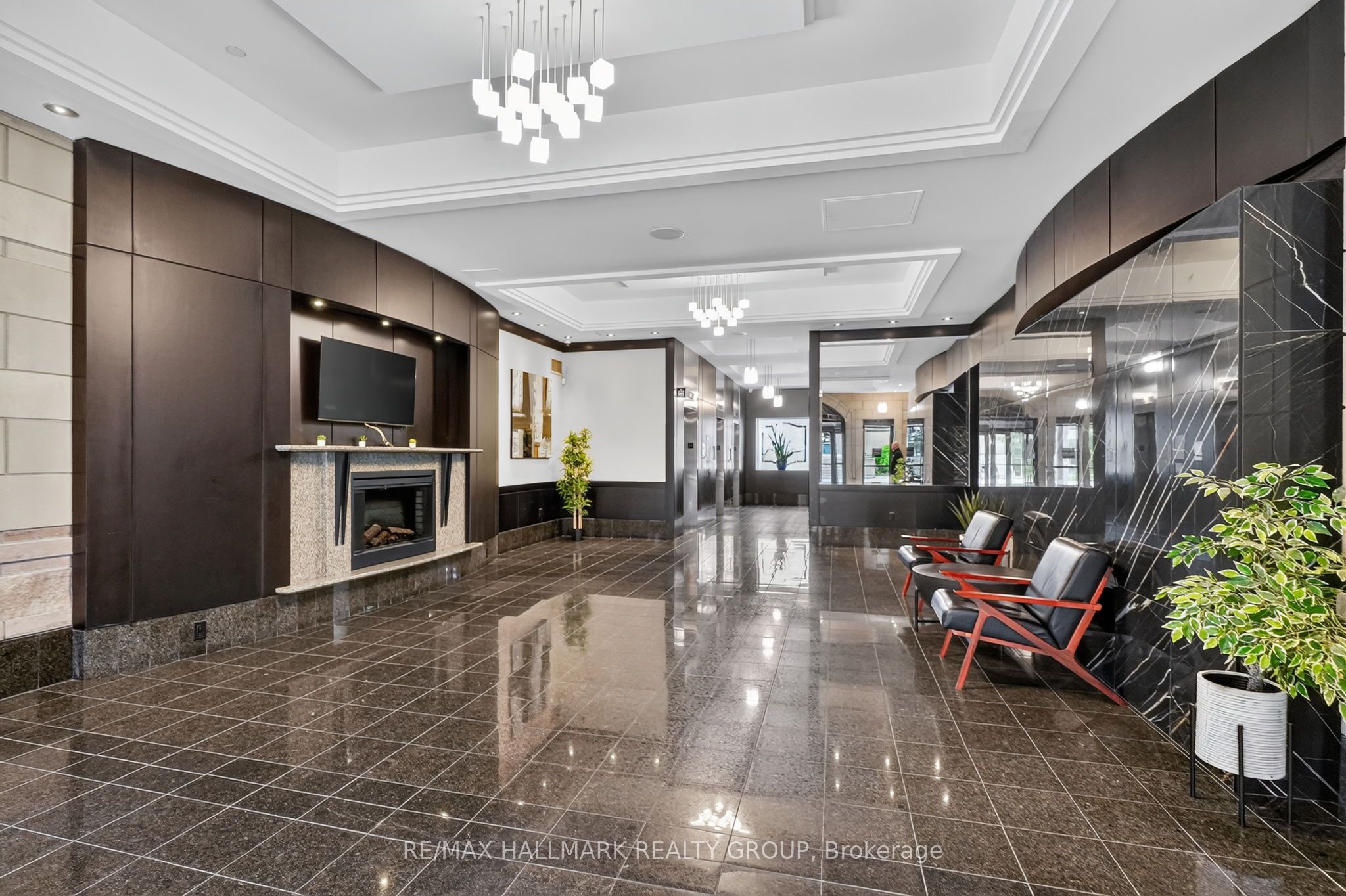 Unit 208 - 435 Albert Street, Ottawa 4