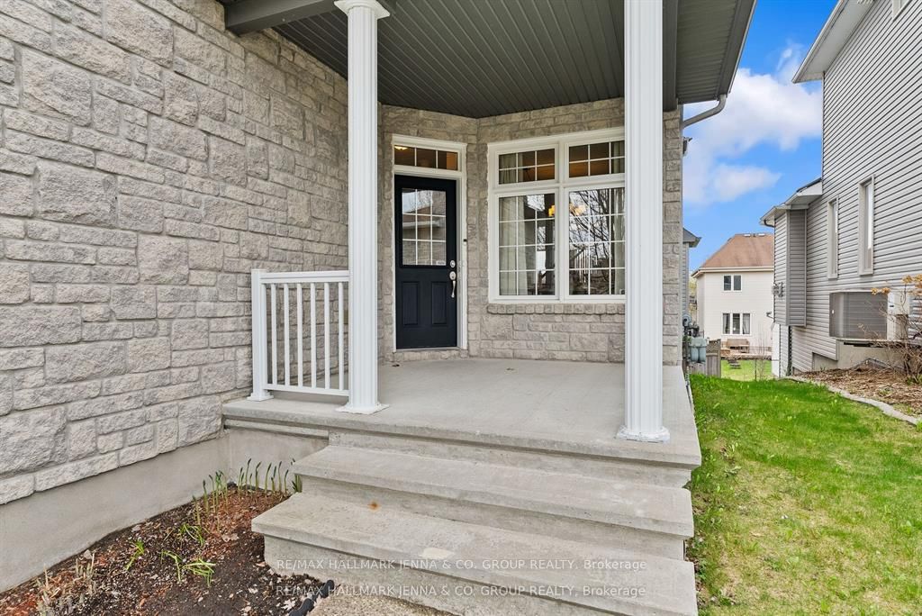 281 Topaze Crescent, Clarence-Rockland 2