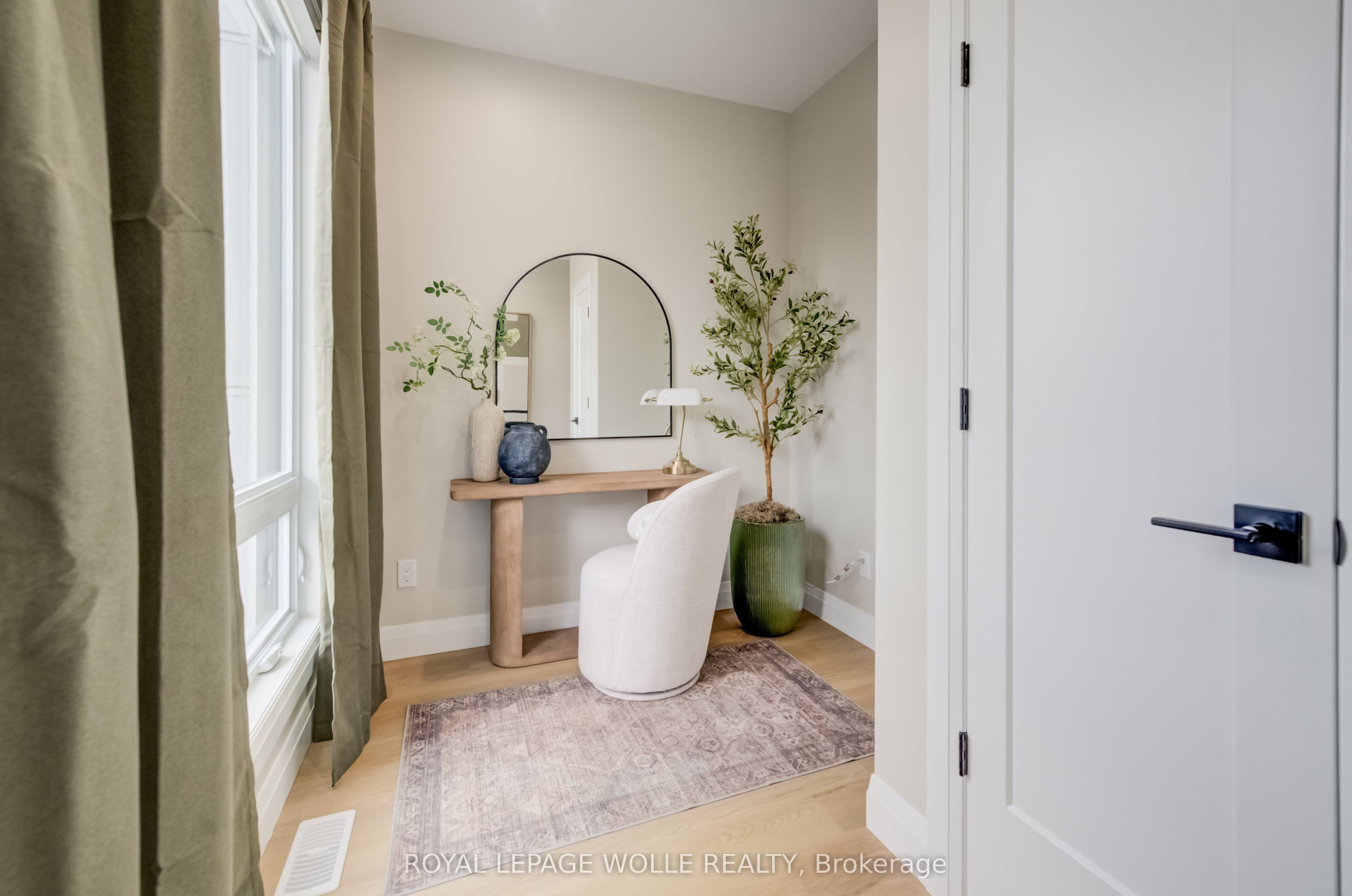 Unit UNIT 12 (THE GLEN) - 210 HERITAGE Drive, Kitchener 4