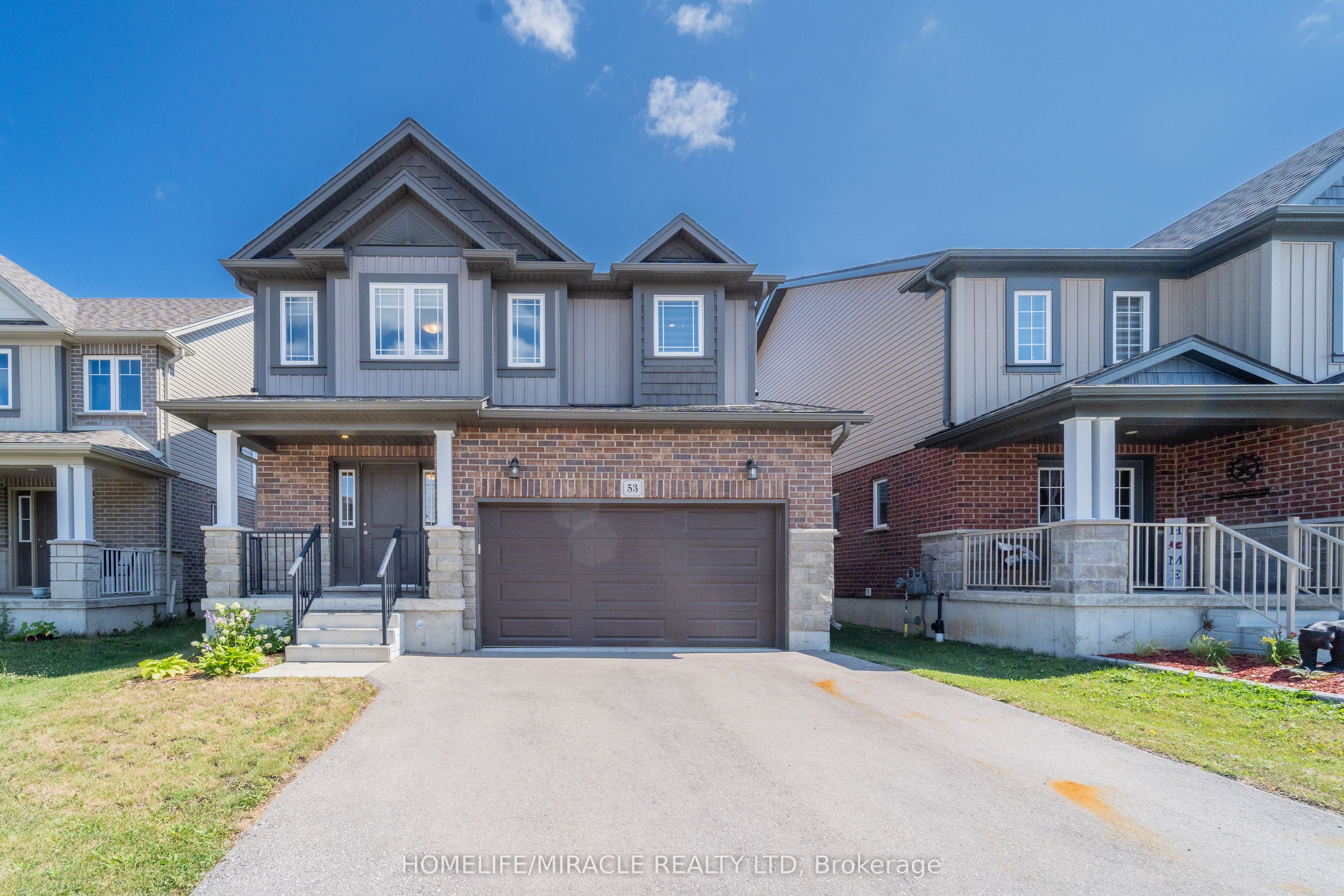 53 Robertson Drive, Stratford 1