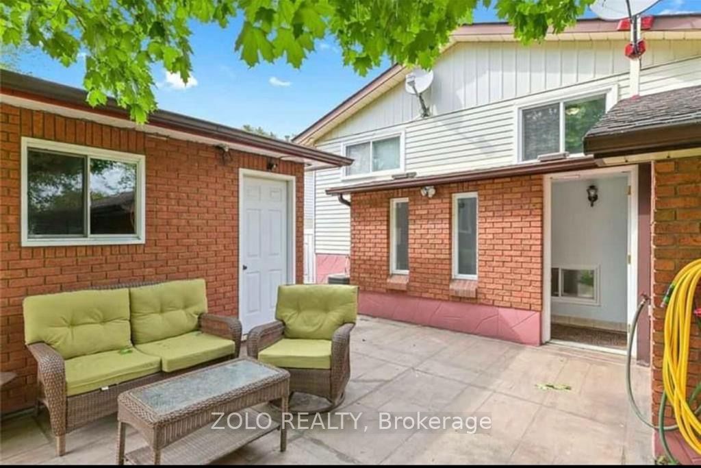 Unit Lower - 1 Garrow Drive W, Hamilton 4