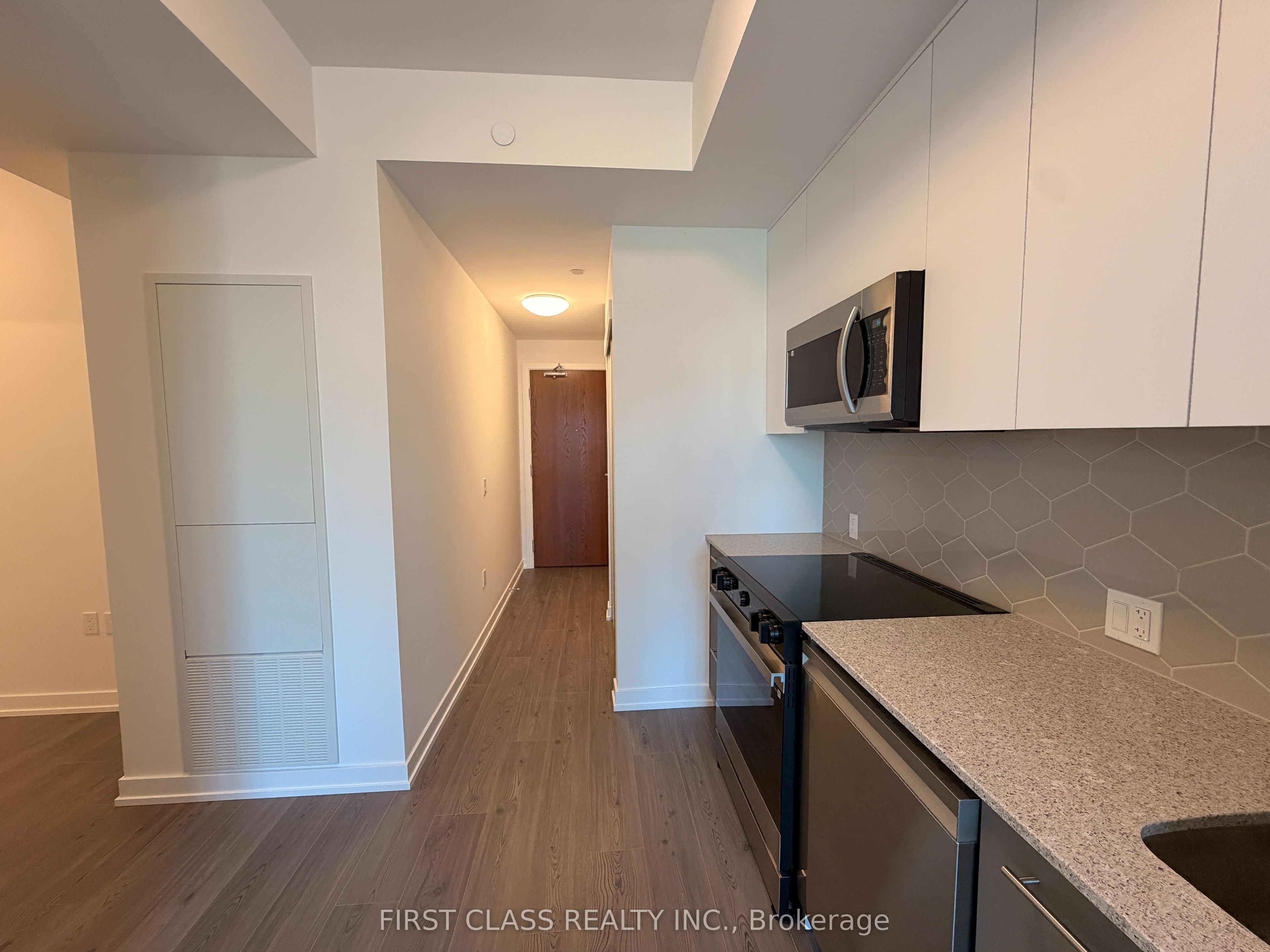 Unit 1012 - 30 Francis Street S, Kitchener 3