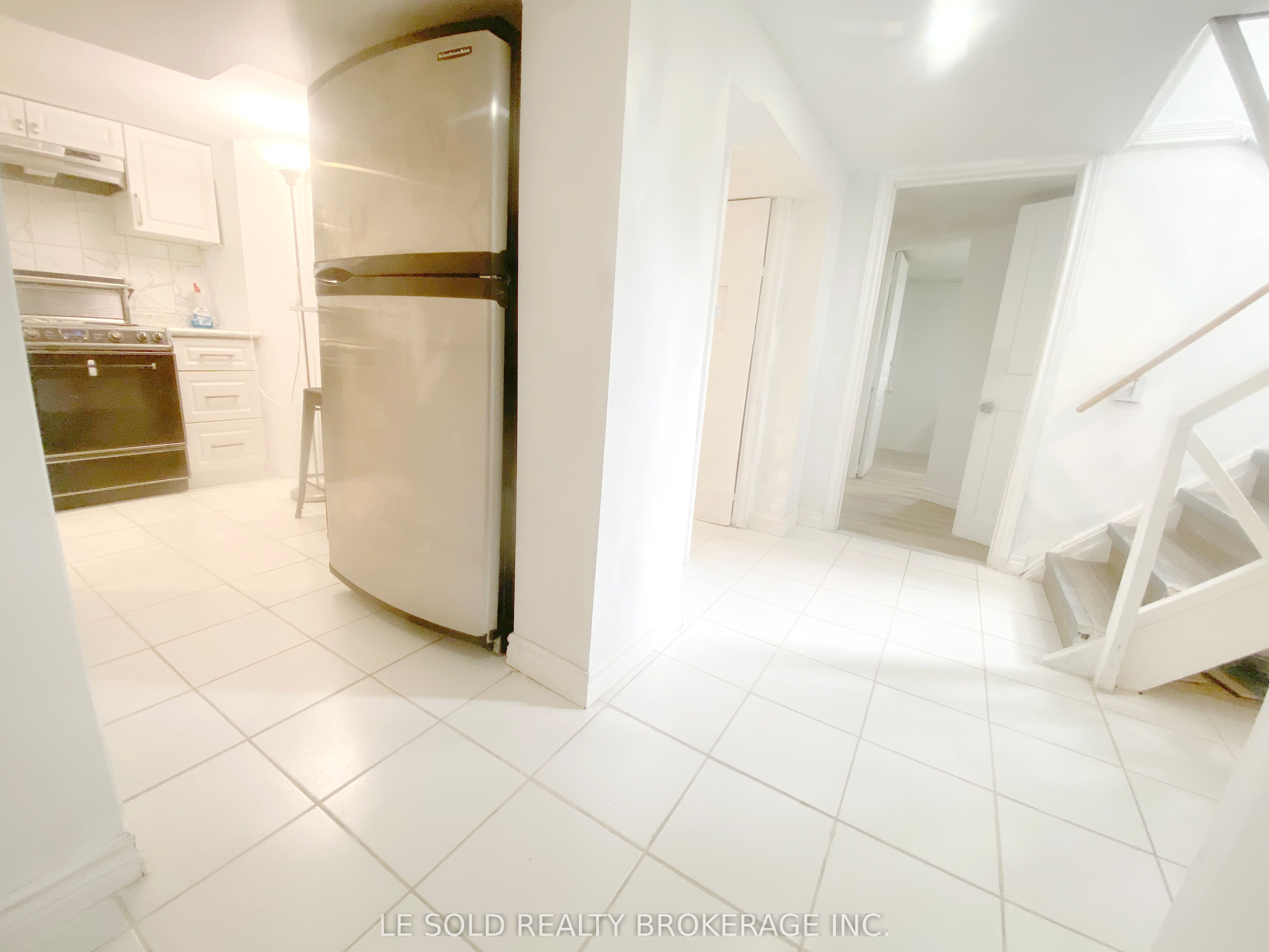 Unit Bsmt Room 2 - 112 Leland Street, Hamilton 4