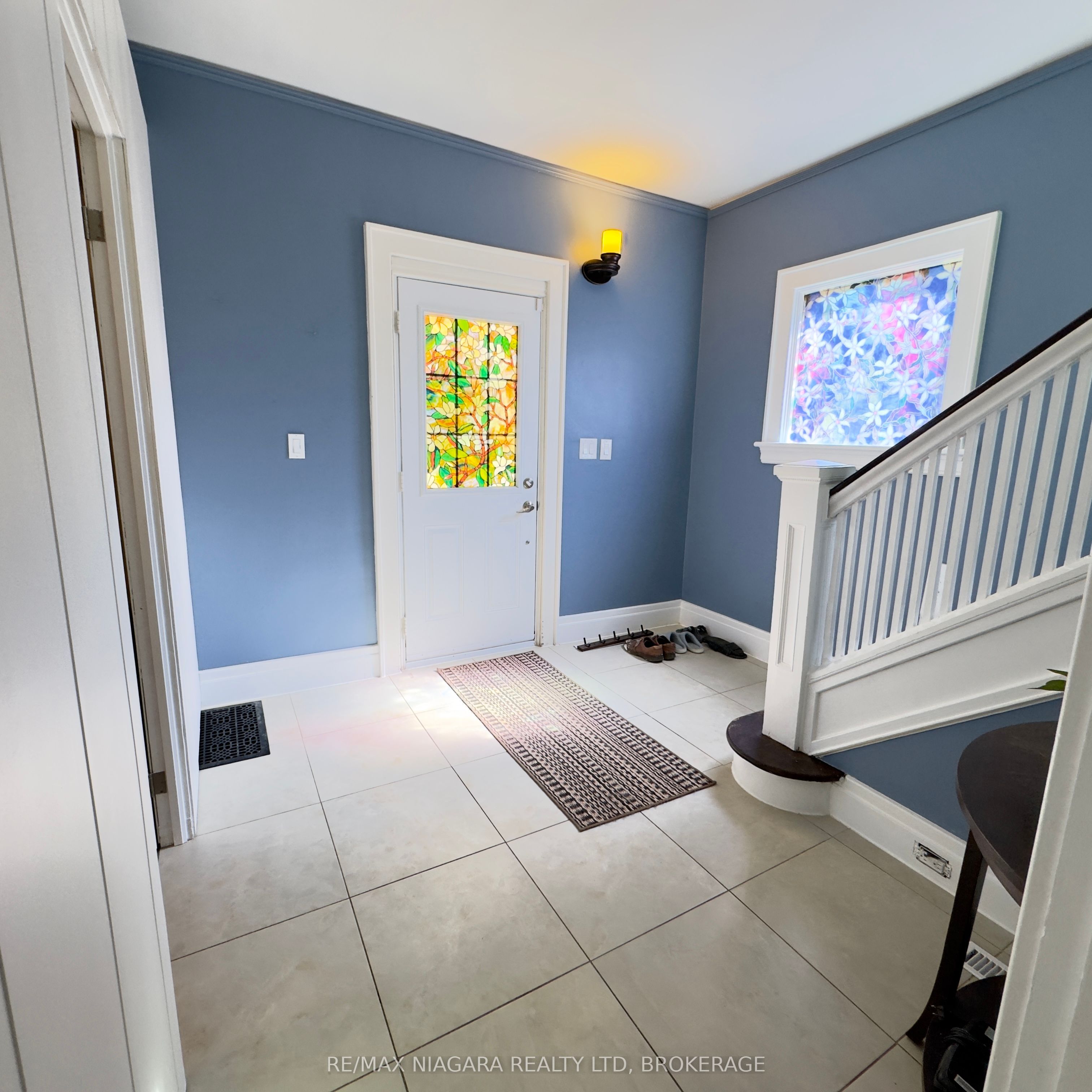 4825 Crysler Avenue, Niagara Falls 4