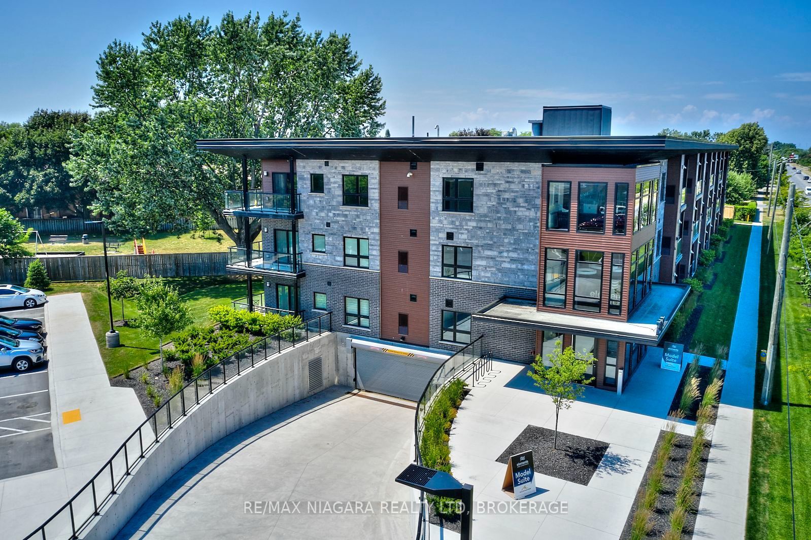 Unit 307 - 212 Lakeport Road, St. Catharines 2
