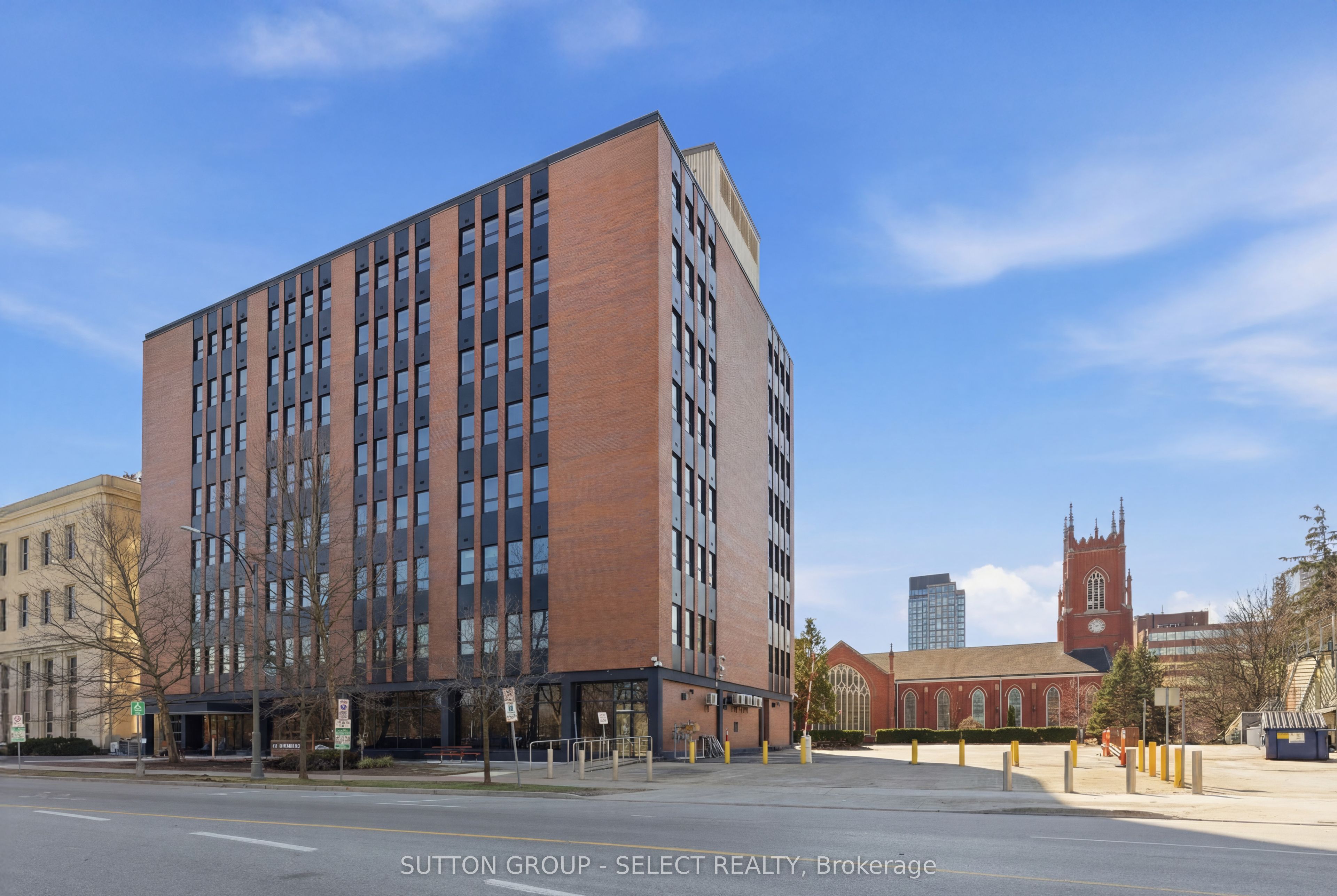 Unit 713 - 195 Dufferin Avenue, London 5