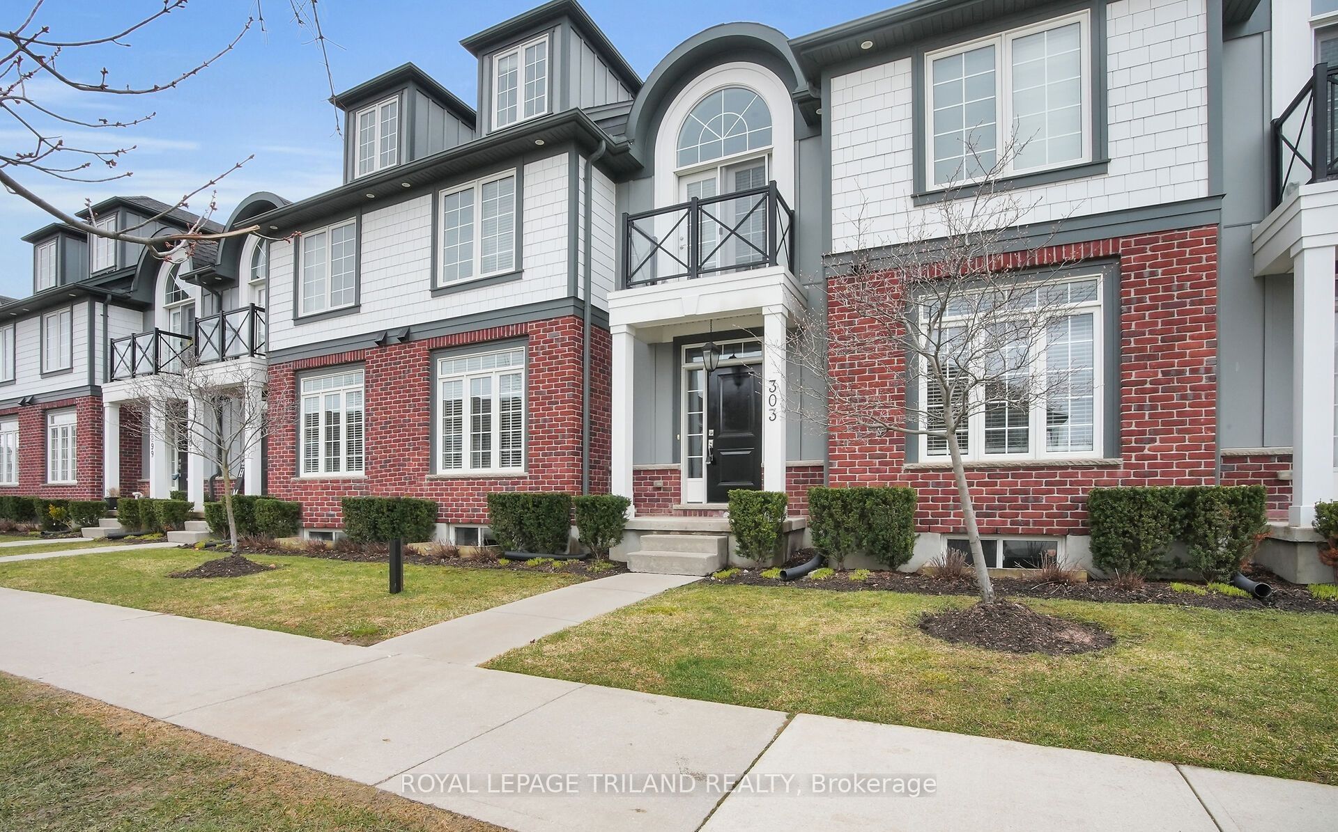 303 Callaway Road, London 2
