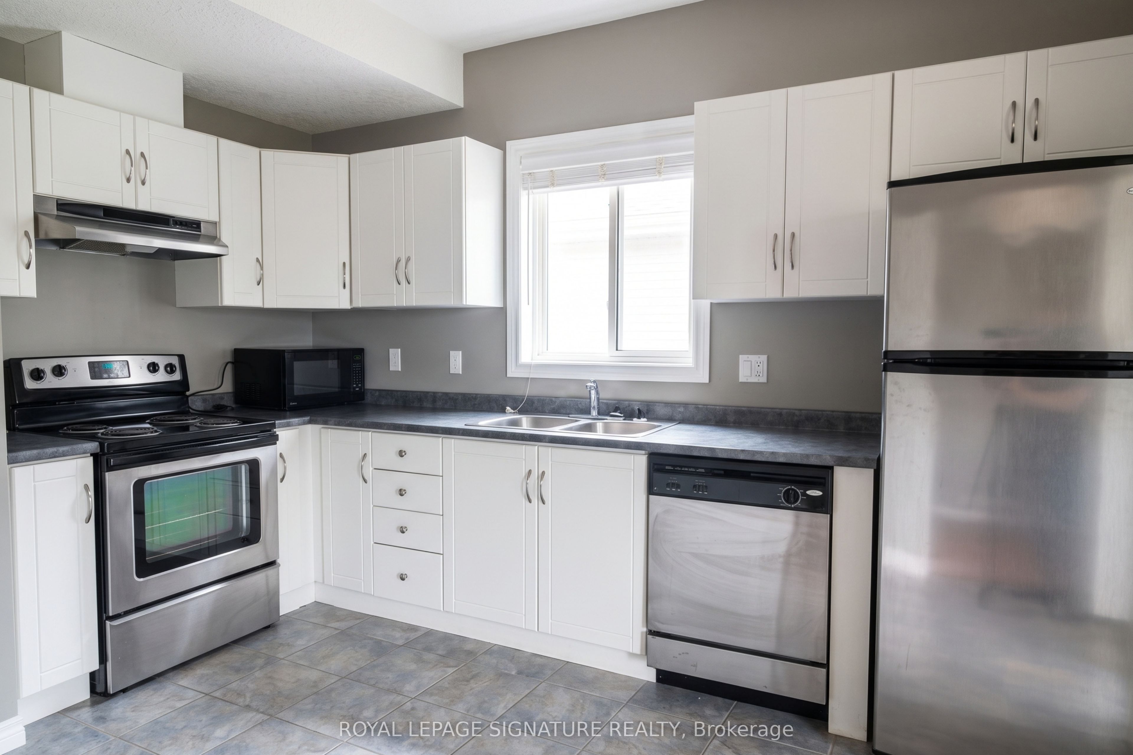 Unit Main Level - 654 St David Street, Centre Wellington 4