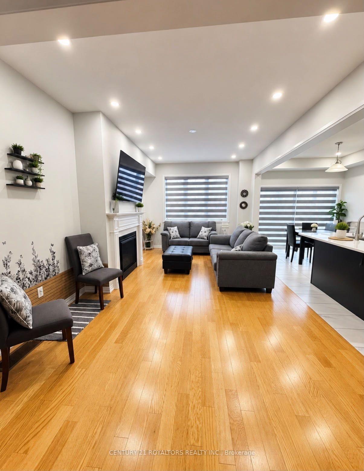 165 Huntingford Trail, Woodstock 4