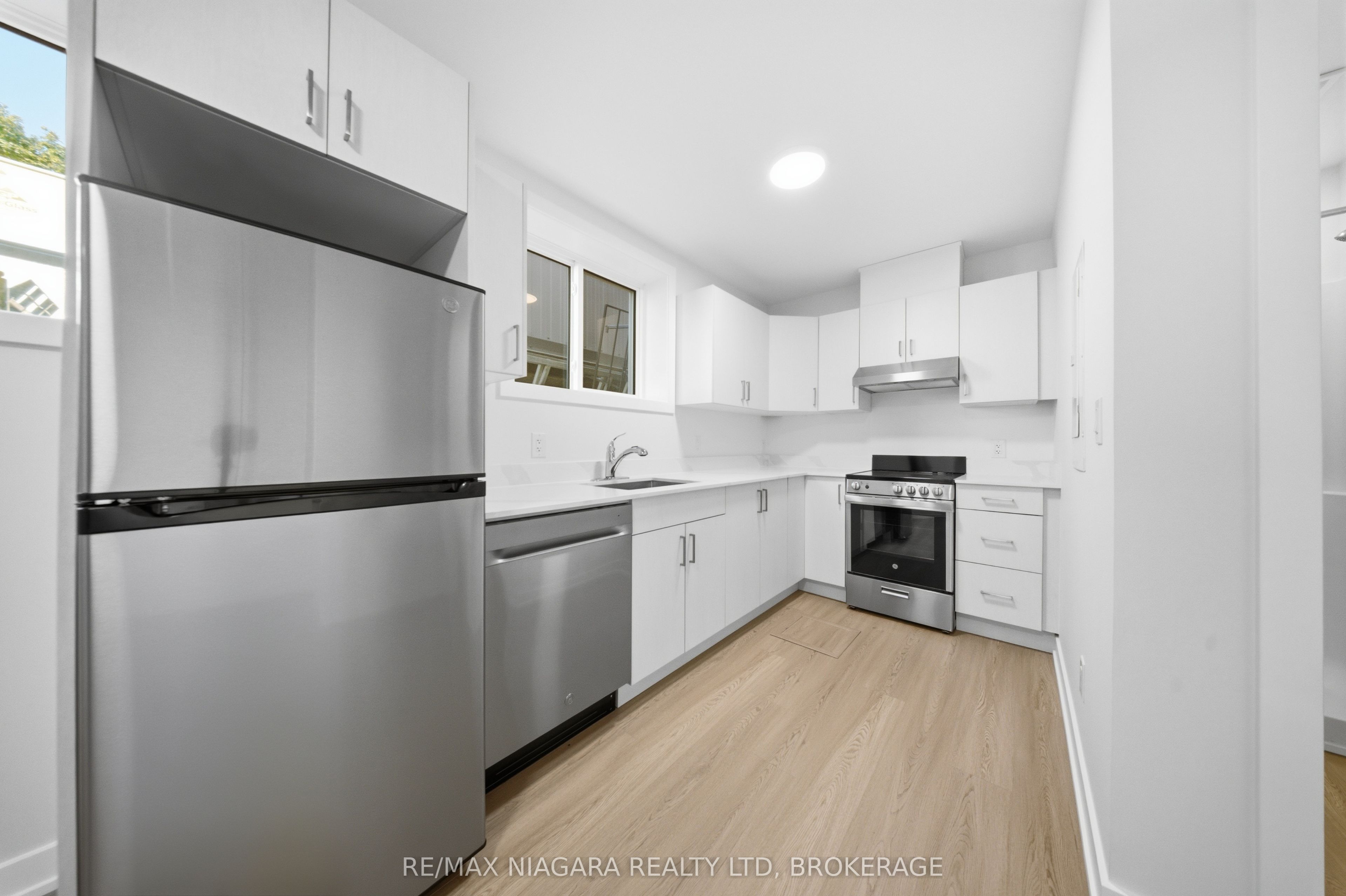 Unit B03 - 140 Church Street, St. Catharines 4