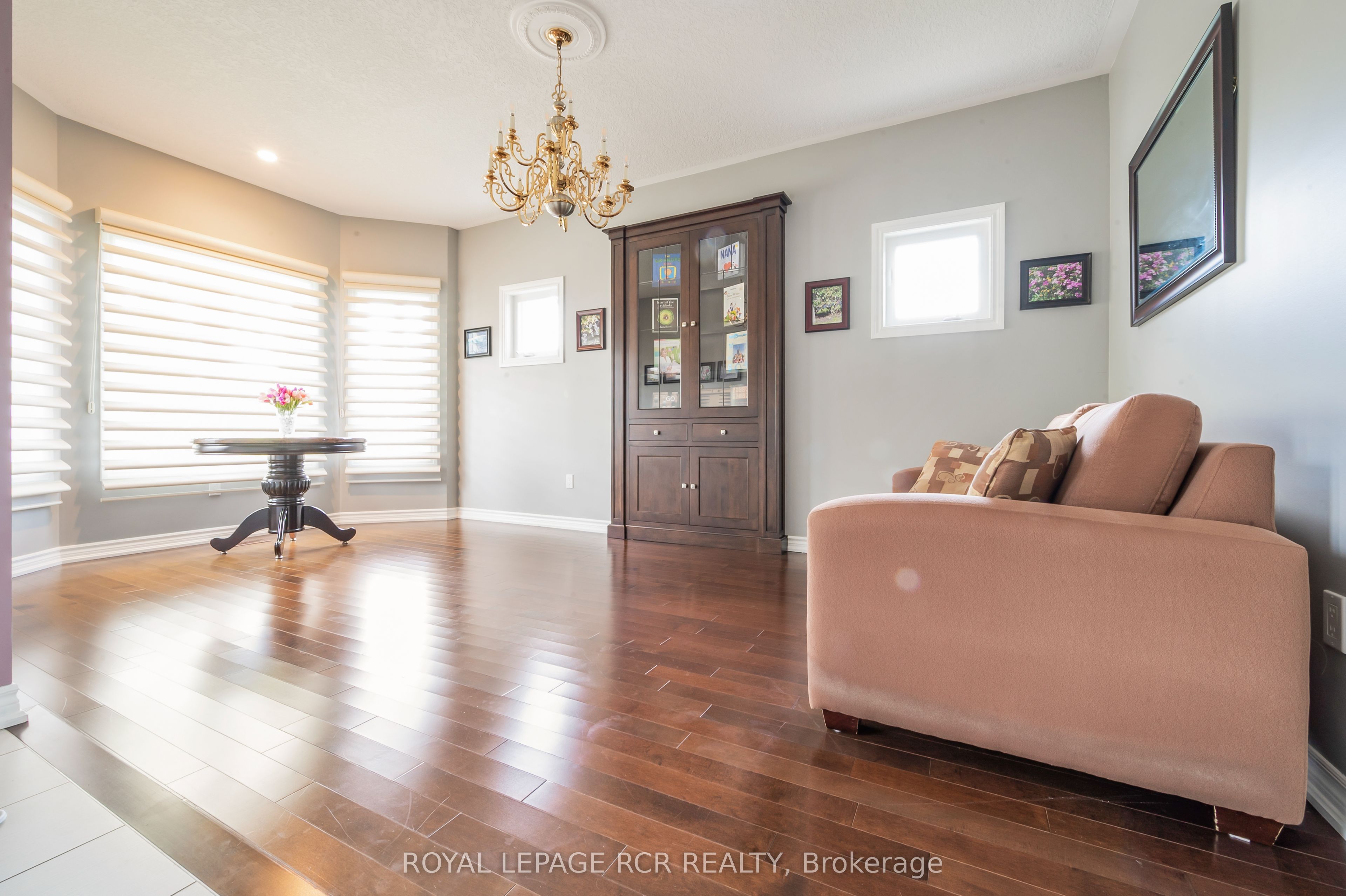 176 200 Kingfisher Dr, Mono, Ontario L9W0B3 Sold History HouseSigma