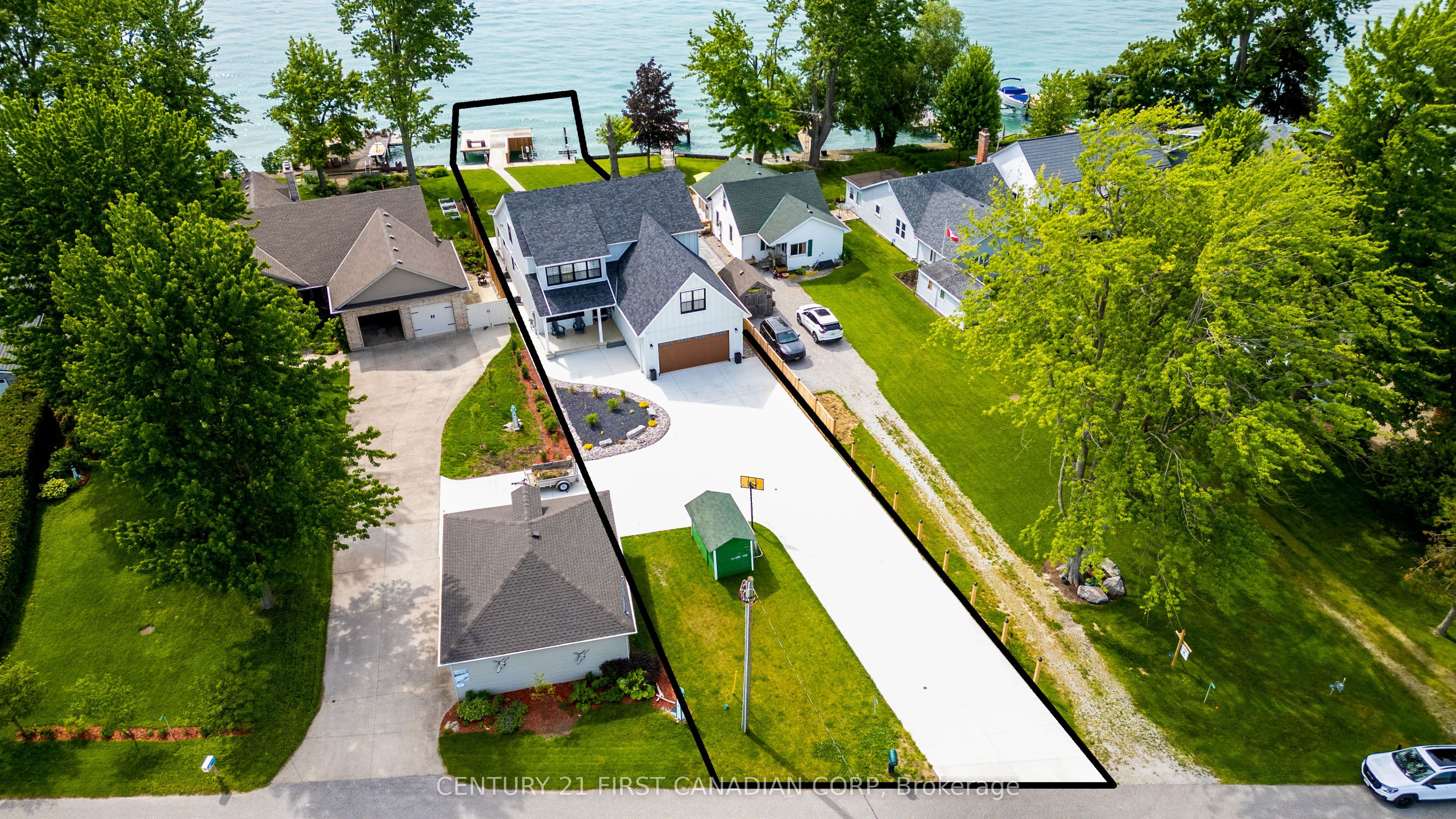 3069 St Clair Pkwy N, St. Clair, Ontario N0P2H0 For Sale HouseSigma